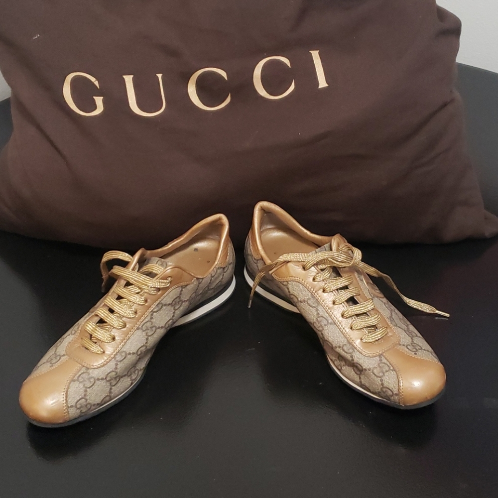 Gucci shoes